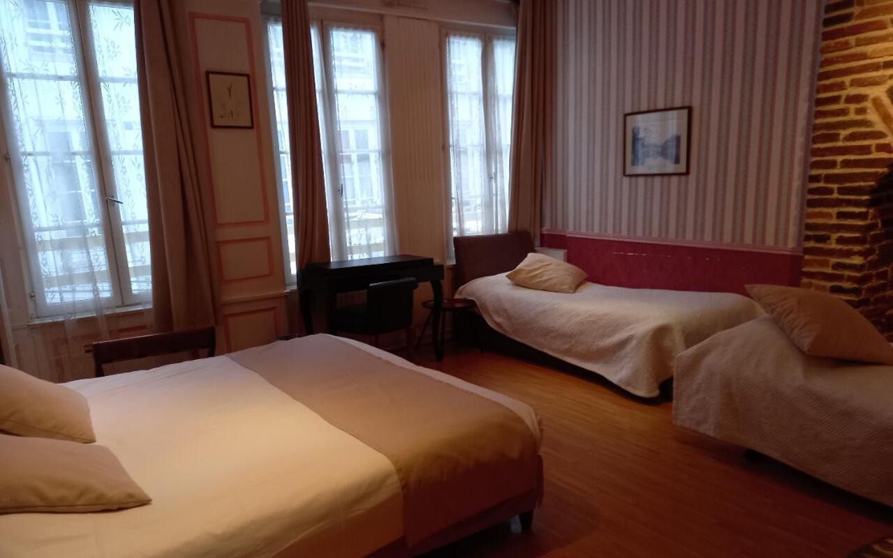 Brit Hotel Comtes De Champagne - Troyes Centre Historique Eksteriør bilde